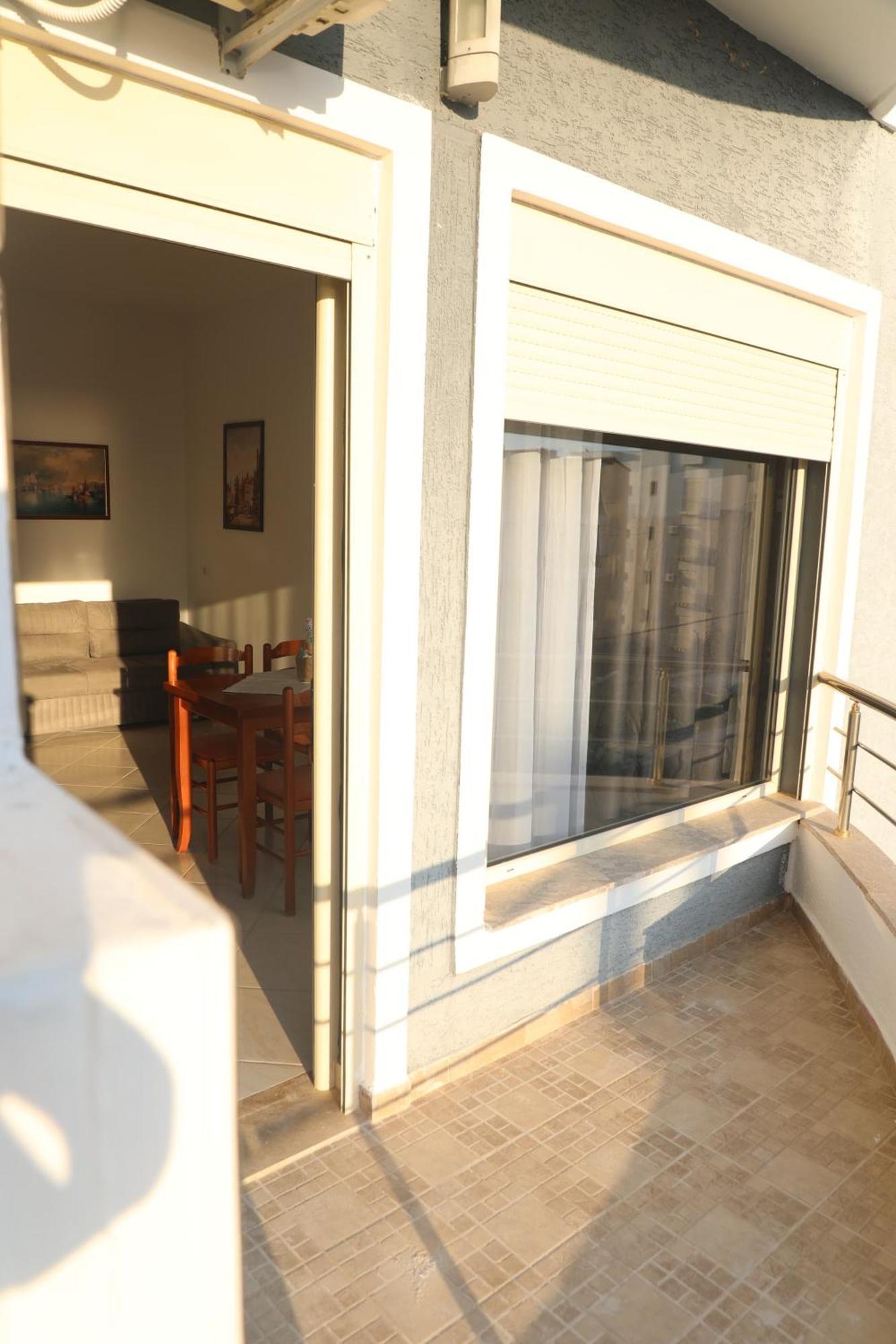 Summer Gate Apartment Saranda Dış mekan fotoğraf