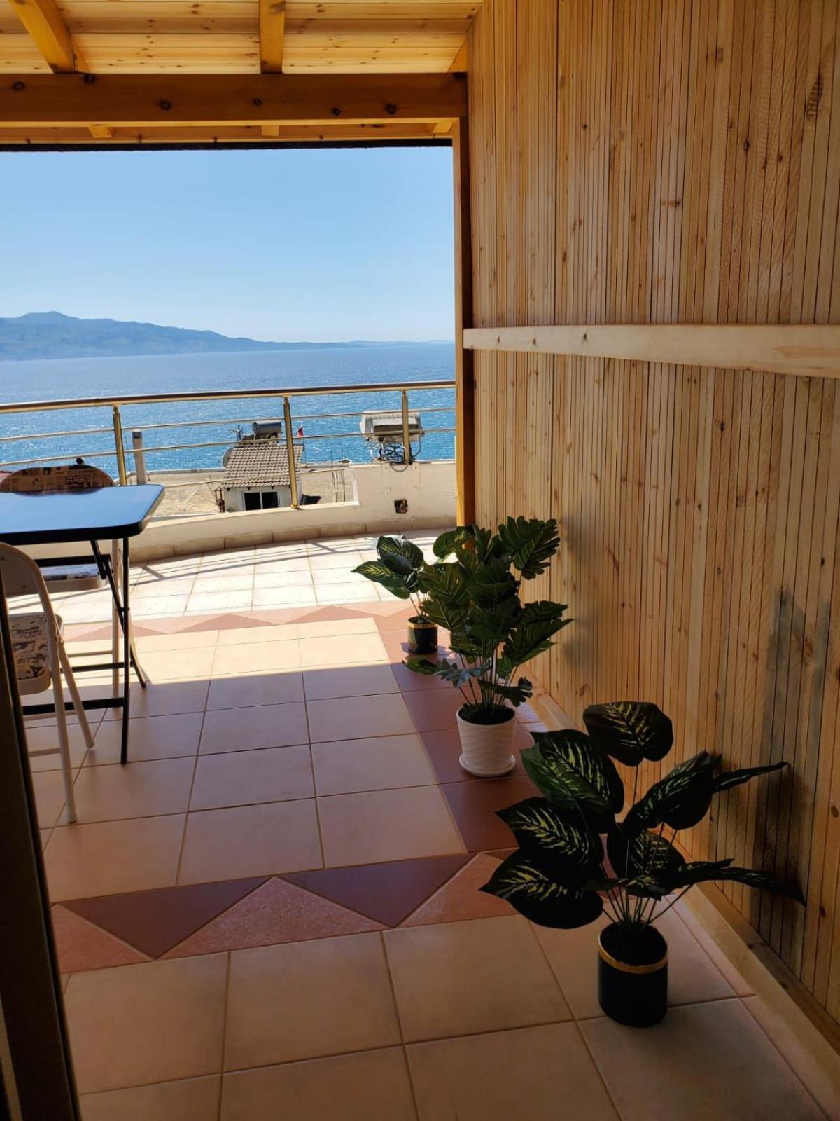 Summer Gate Apartment Saranda Dış mekan fotoğraf