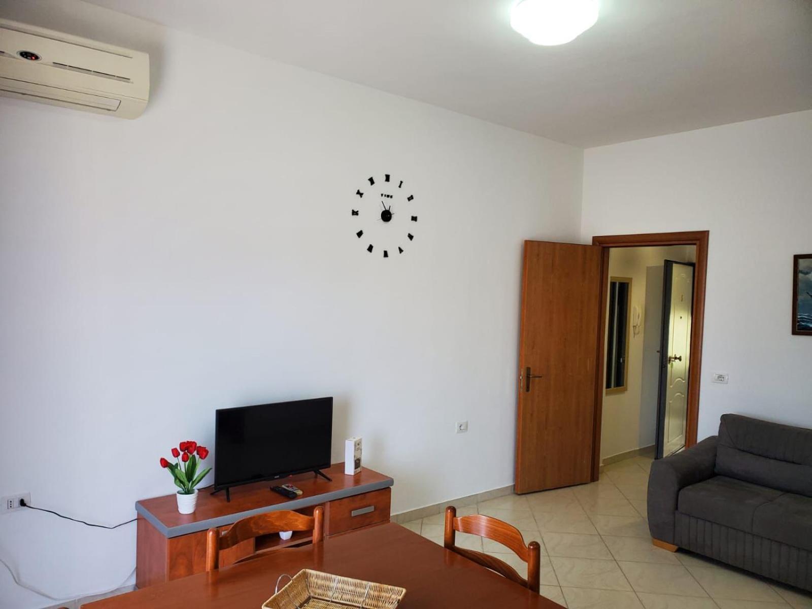 Summer Gate Apartment Saranda Dış mekan fotoğraf