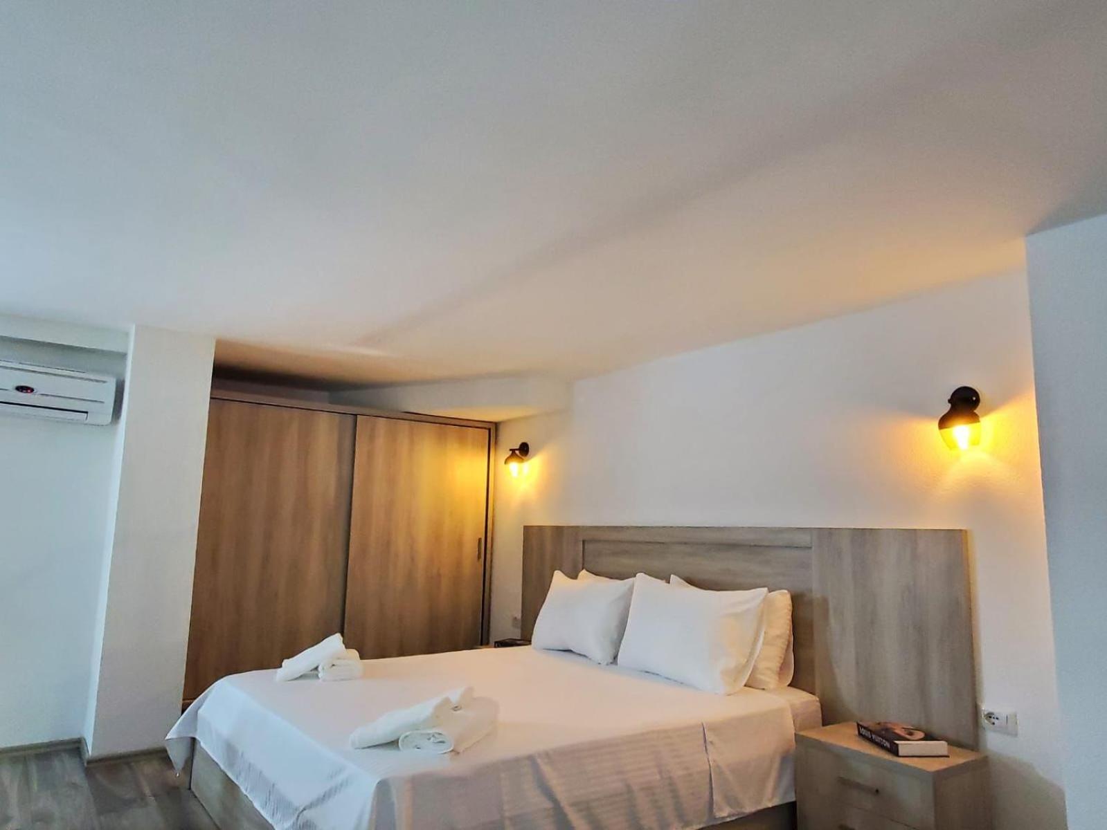 Summer Gate Apartment Saranda Dış mekan fotoğraf