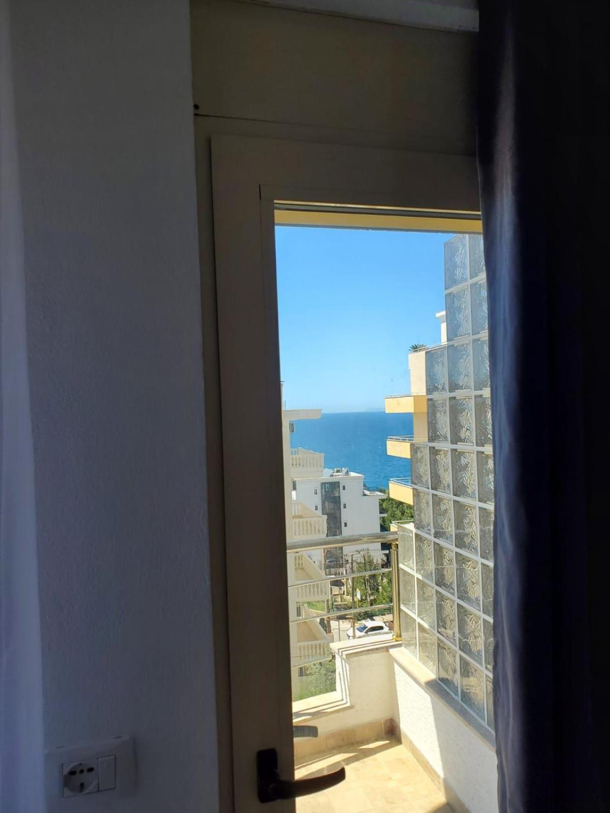 Summer Gate Apartment Saranda Dış mekan fotoğraf