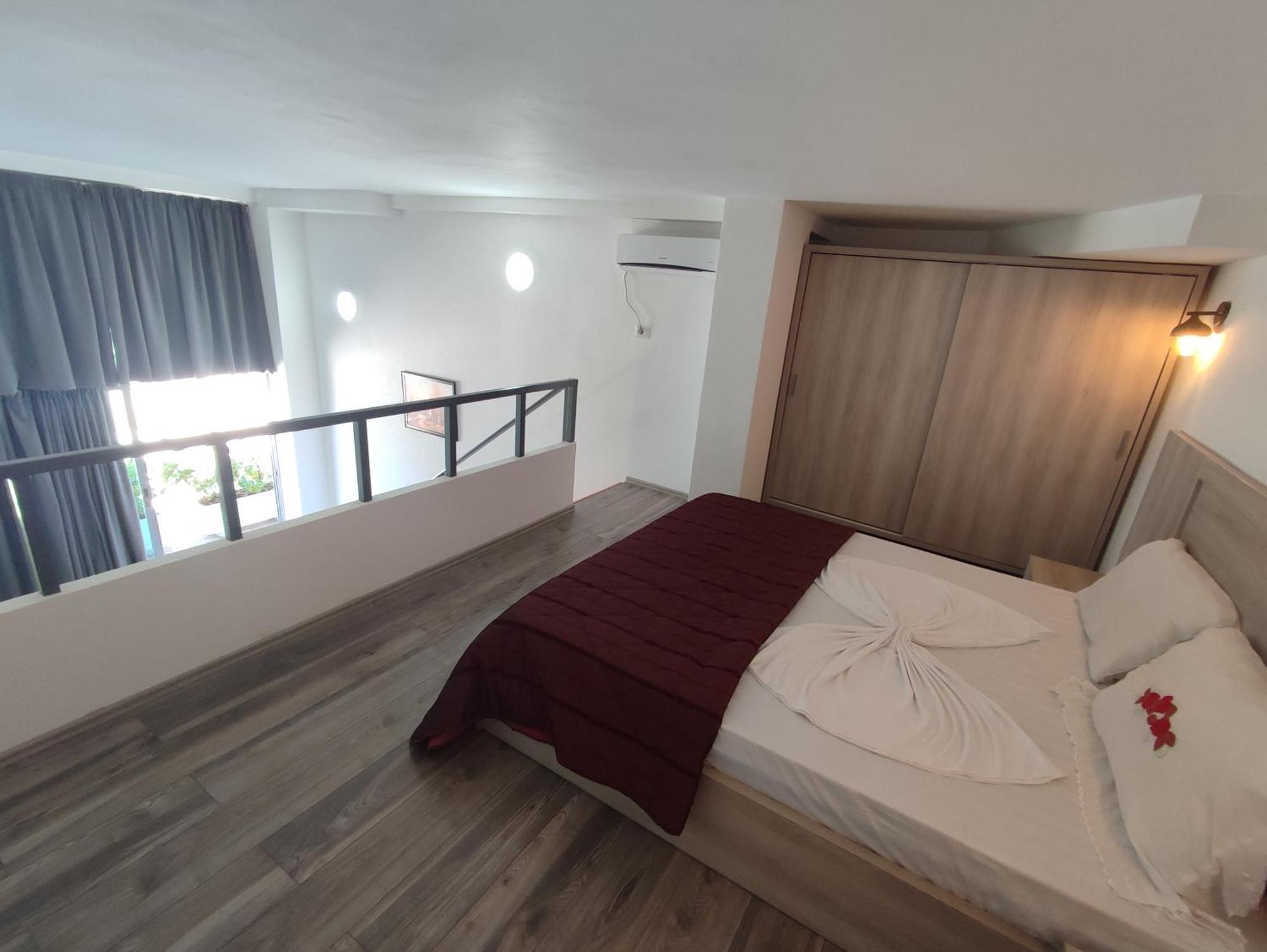 Summer Gate Apartment Saranda Dış mekan fotoğraf