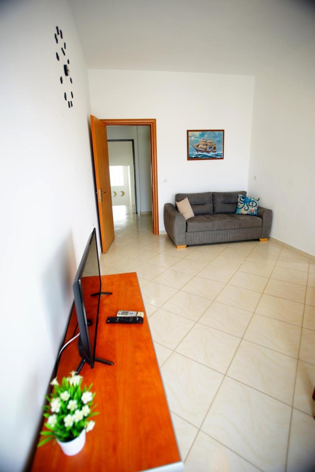 Summer Gate Apartment Saranda Dış mekan fotoğraf